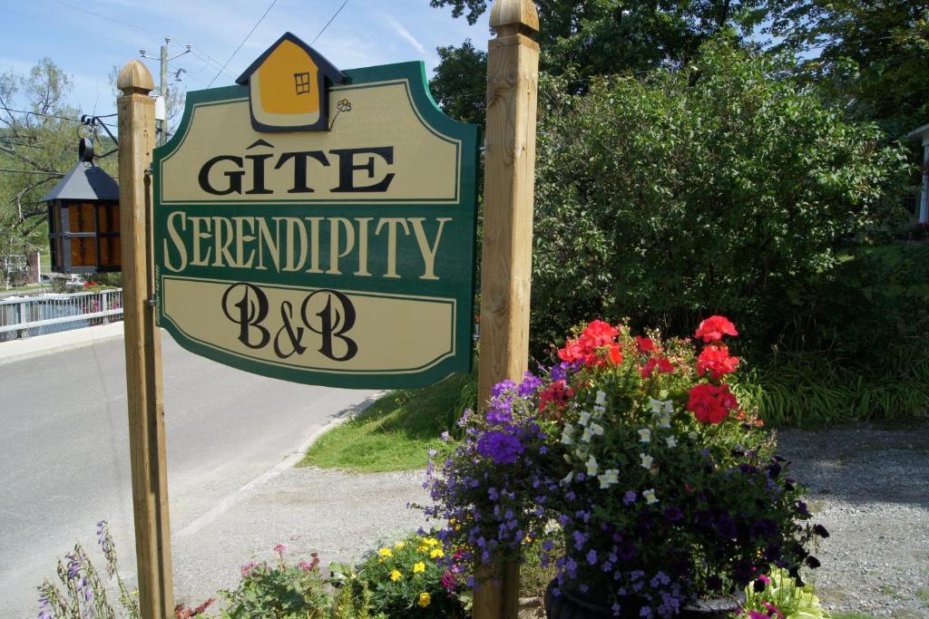 Serendipity B&B North Hatley Δωμάτιο φωτογραφία